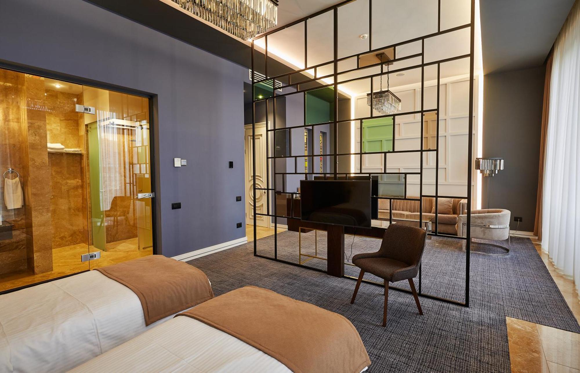 Aghababyan'S Hotel Erivan Zimmer foto Suite
