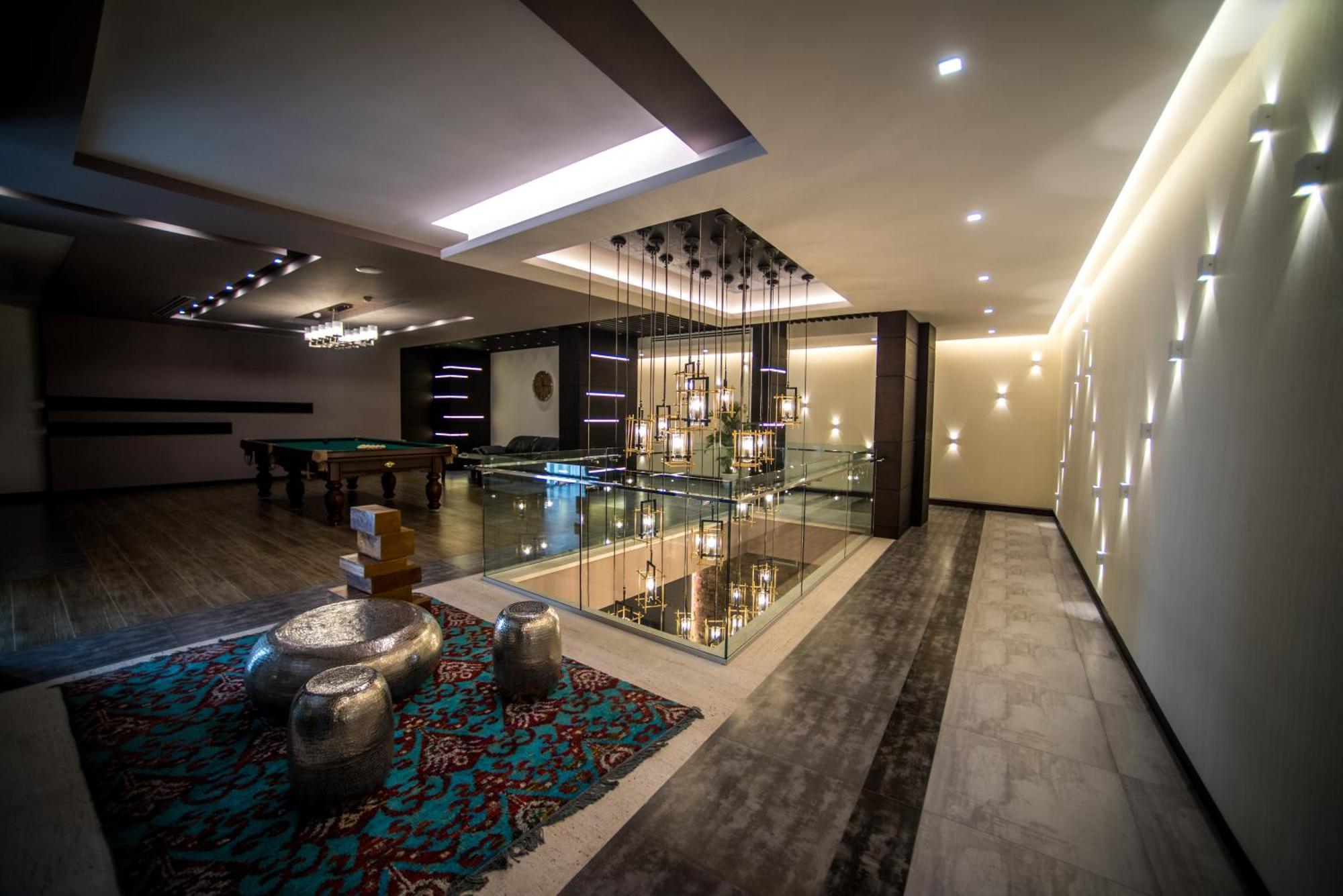 Aghababyan'S Hotel Erivan Exterior foto The interior of the hotel