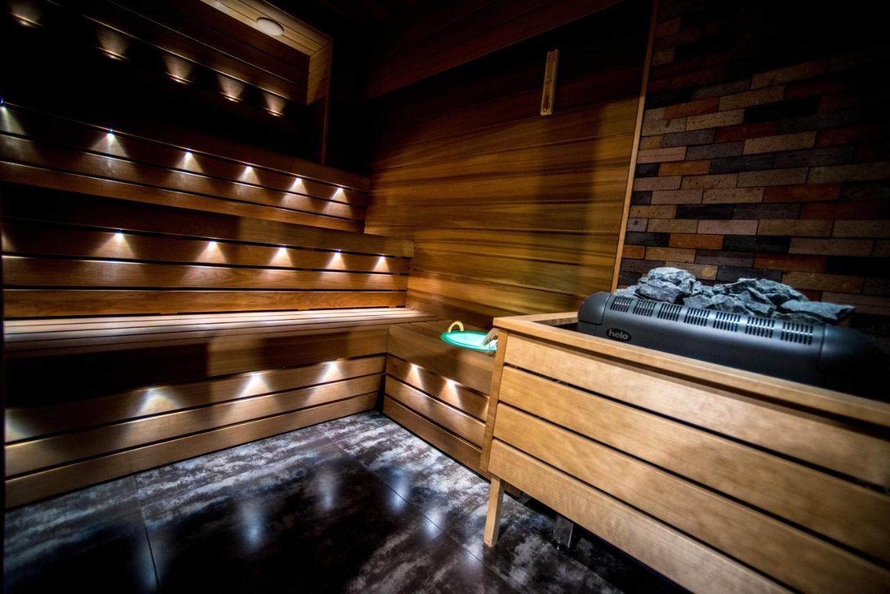 Aghababyan'S Hotel Erivan Exterior foto A modern Finnish sauna